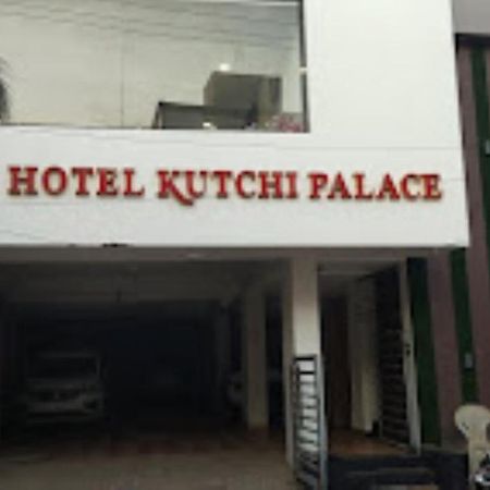 Hotel Kutchi Palace, Dwarka Exterior foto