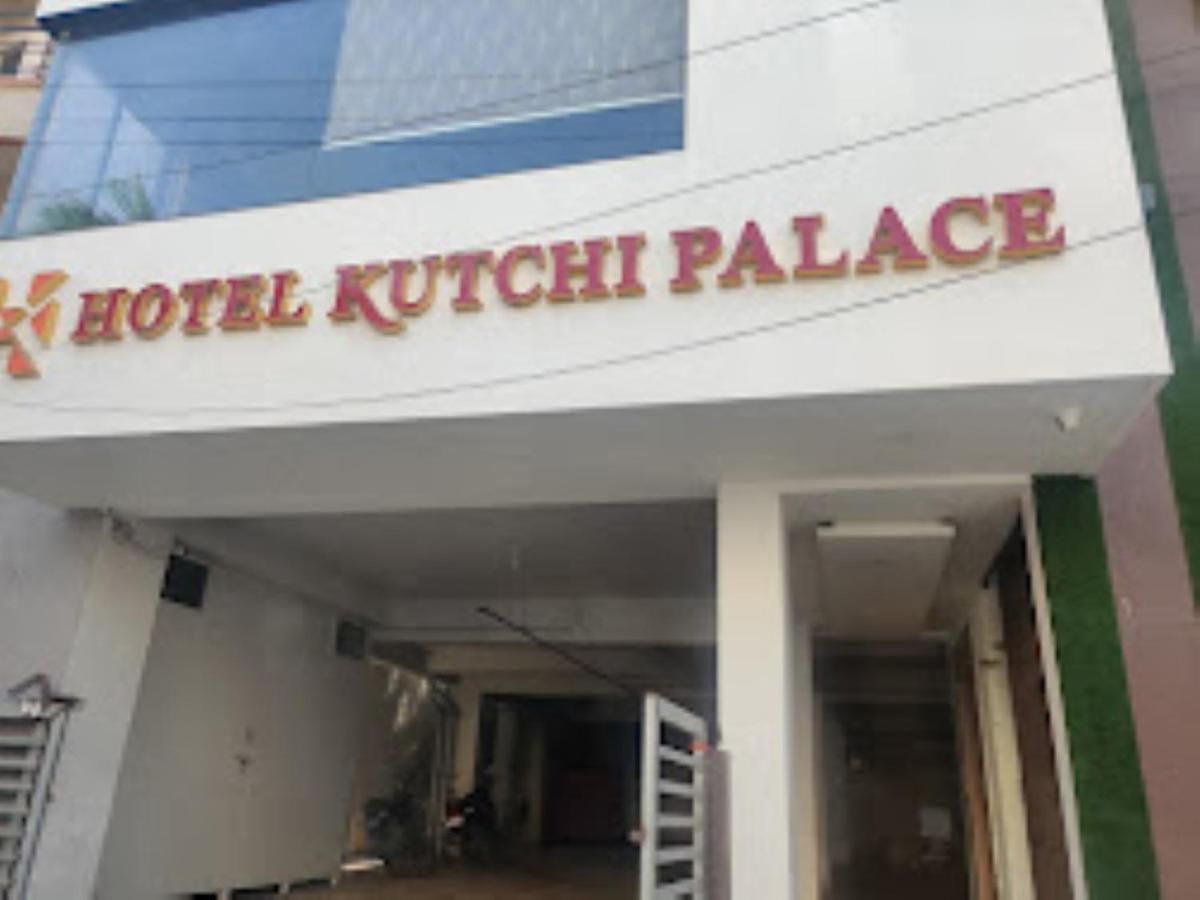 Hotel Kutchi Palace, Dwarka Exterior foto